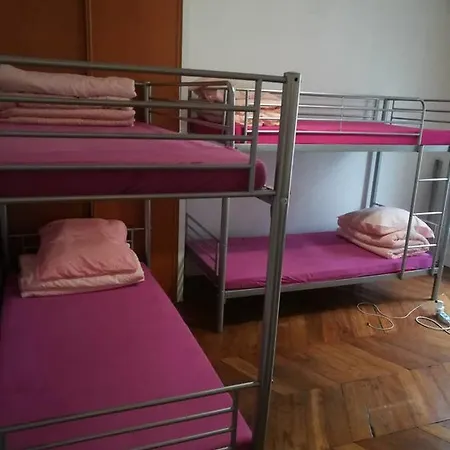 Gogo2 Πανσιόν Παρίσι